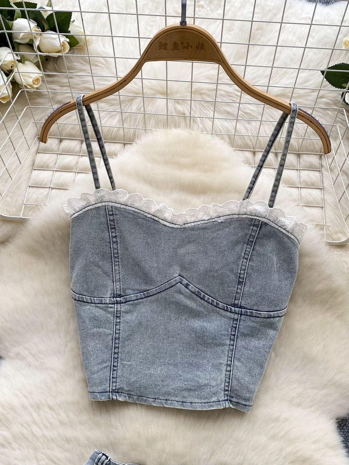 Taking a day trip set DTP232 images